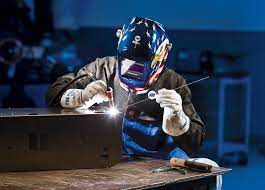 What are diffusion welding and its major applications?